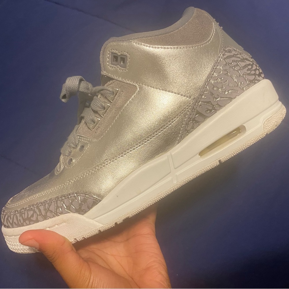 Chrome Air Jordan Retro 3’
